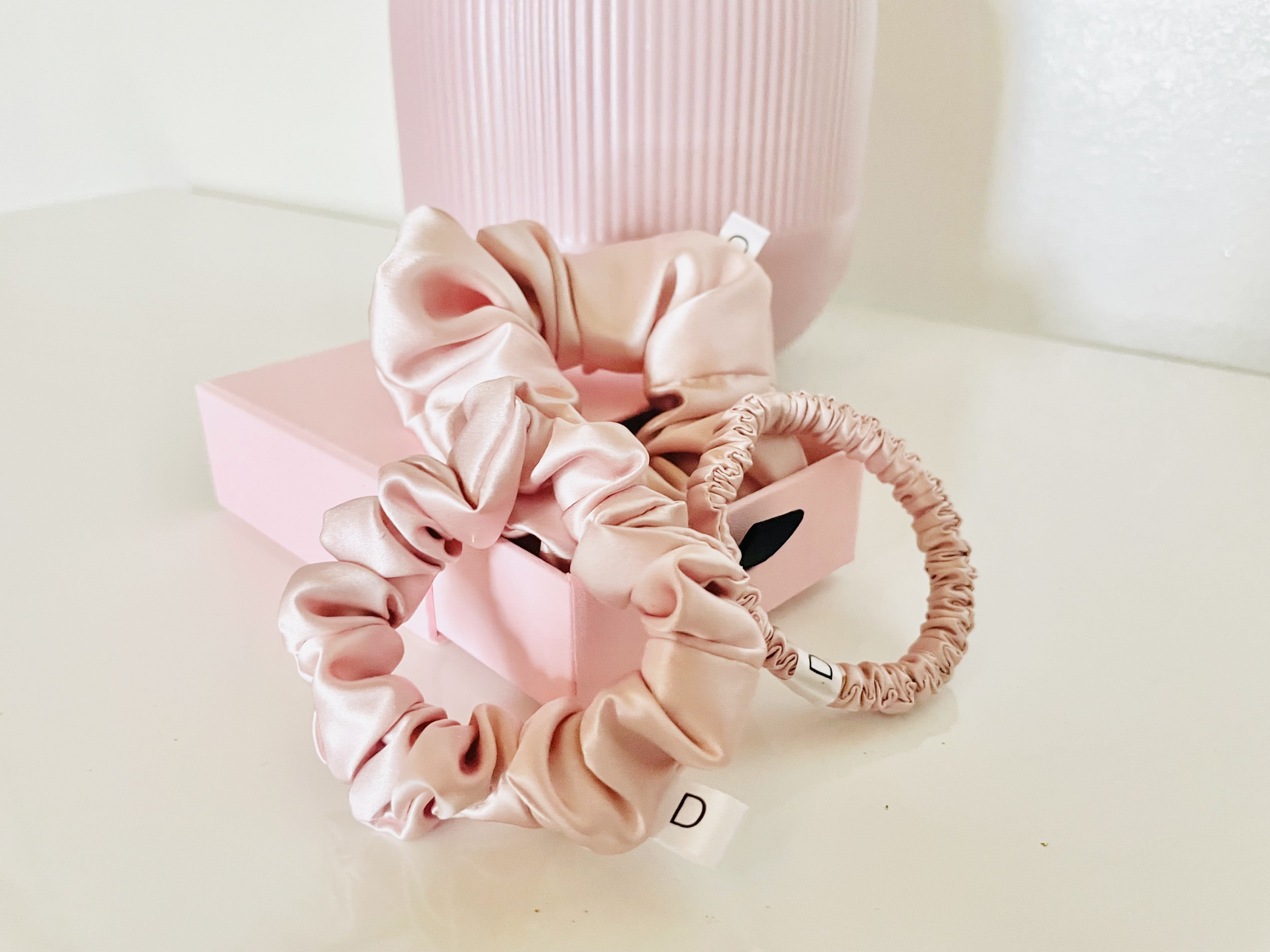 Комплект шелковых резинок для волос Розовый